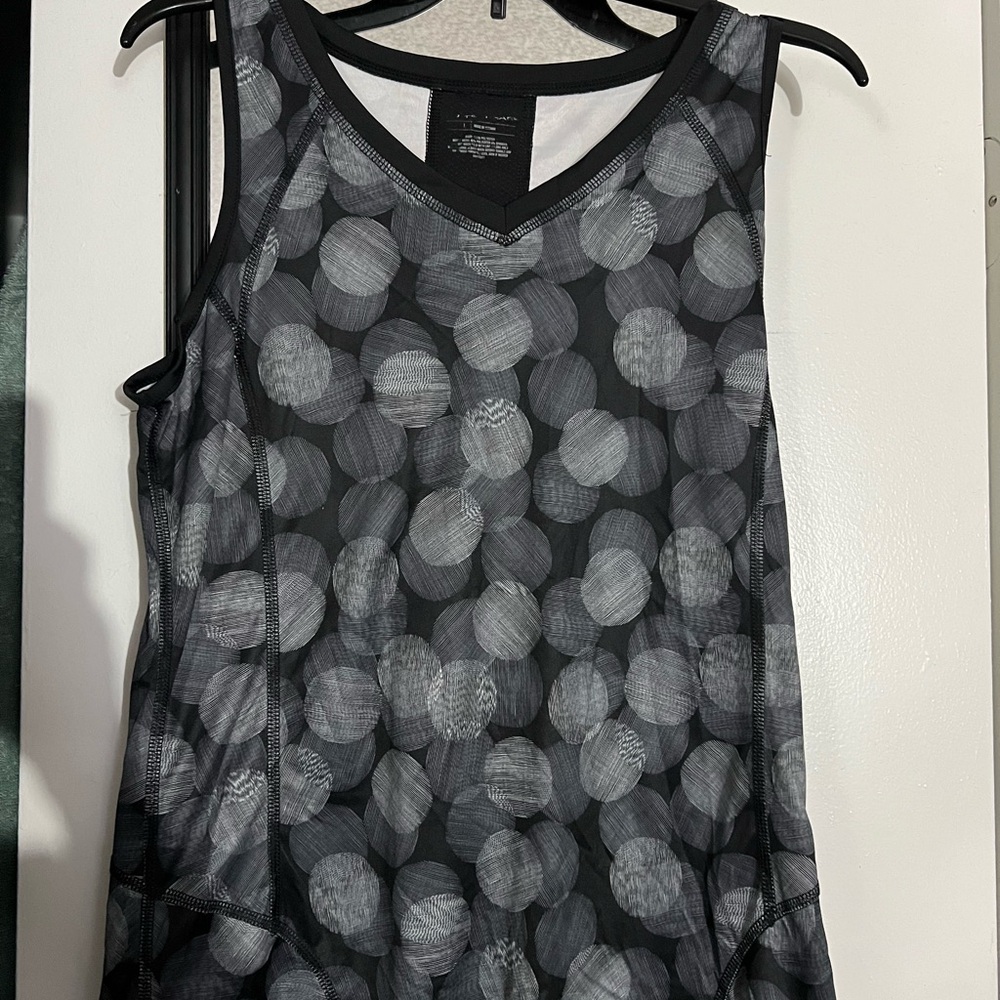 Tek Gear Black and Gray Patterned Tank Top